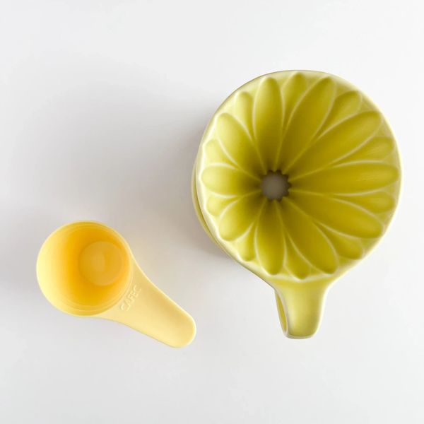 Пуровер Cafec Arita жовта хризантема Ware Flower Dripper Cup4 Yellow 15855 фото