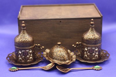 Турецкий набор для подачи кофе чашки 50 мл лукумница и ложки Демитас в коробке. Цвет медный 14652 фото