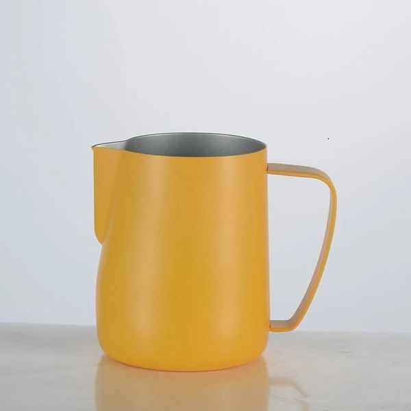 Питчер Frothing Art Cup 600 мл для молока Yellow 300271 фото