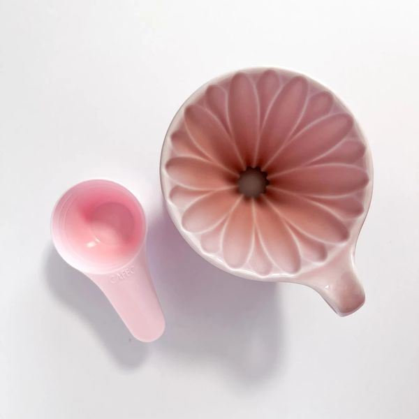 Пуровер Cafec Arita розовая сакура Ware Flower Dripper Cup4 Pink 15854 фото
