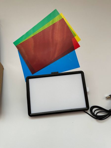 Світлодіодна лампа LED Square Fill Light 19 х 12.5 см відео світло з кольоровими фільтрами для фото відео 1391 фото