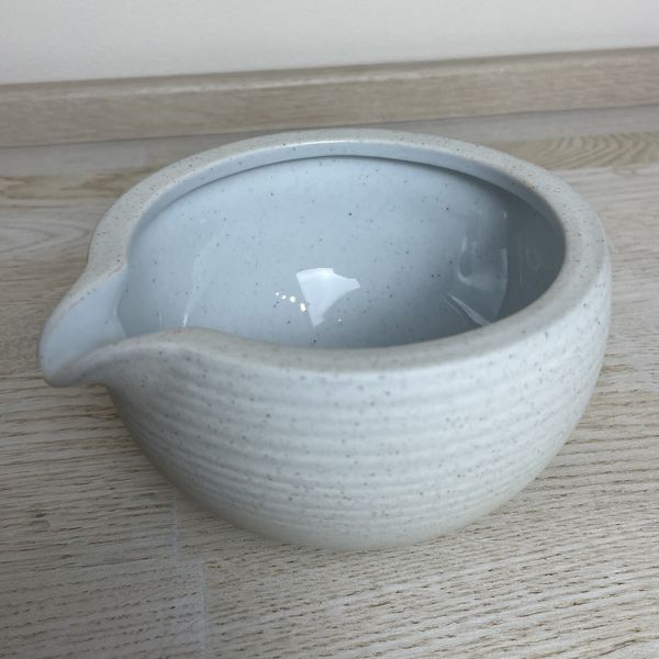 Чаван Katakuchi Matcha Bowl White Stone с носиком Катакучи #1 18726 фото