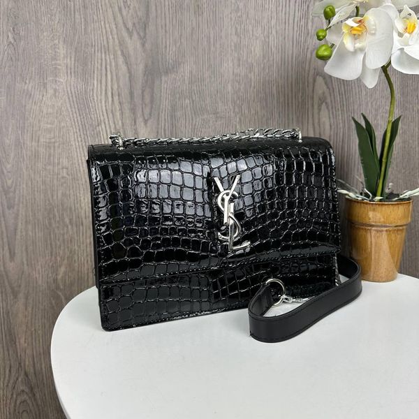 Жіноча лакова сумочка Рептилія чорна на ланцюжку, міні сумка клатч крокодил 1483 фото