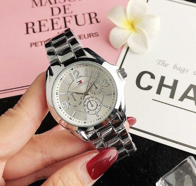 Жіночий наручний годинник, металевий годинник на руку для дівчат Срібло 971Р фото