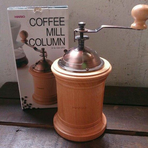 Кофемолка Hario Coffee Mill Column ручная CM-502C фото