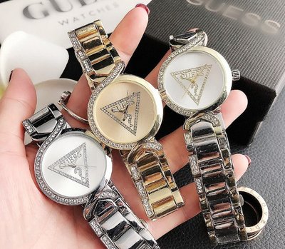 Жіночий наручний годинник браслет, модний і стильний годинник-браслет на руку 928Р фото